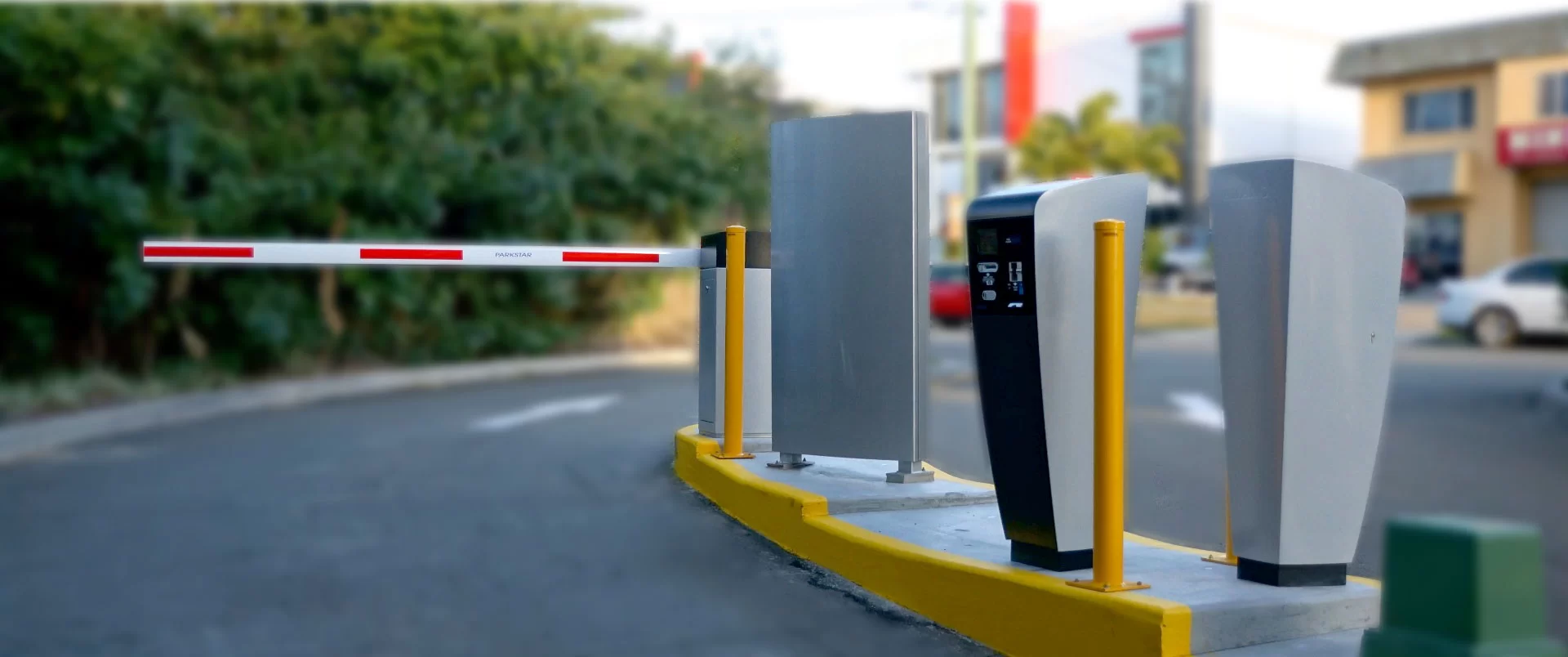 How Do Boom Gates Work?